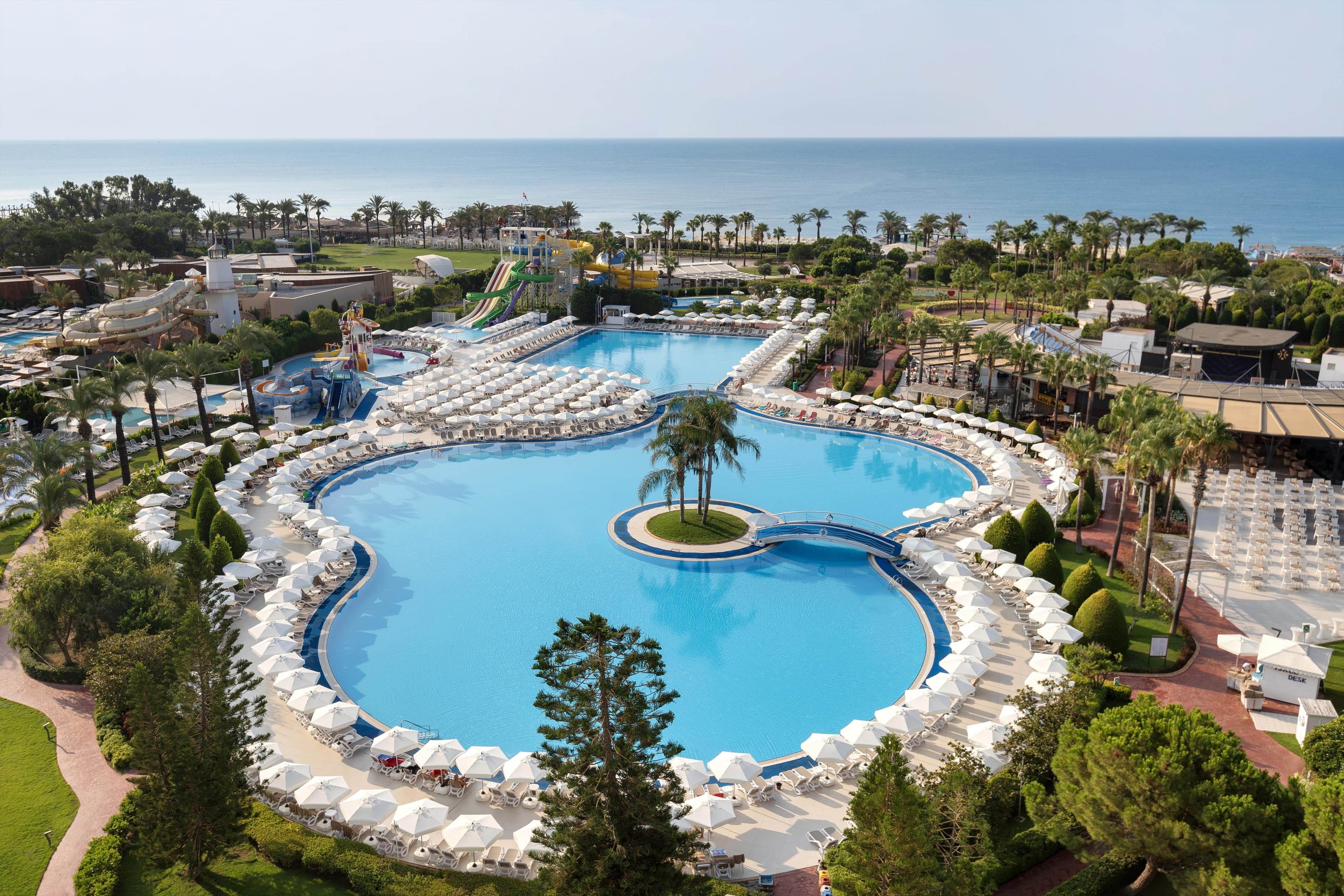Miracle Resort, Kundu
