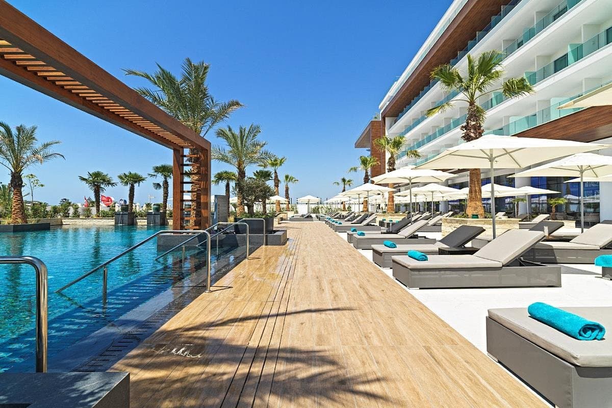 Amanti, Ayia Napa