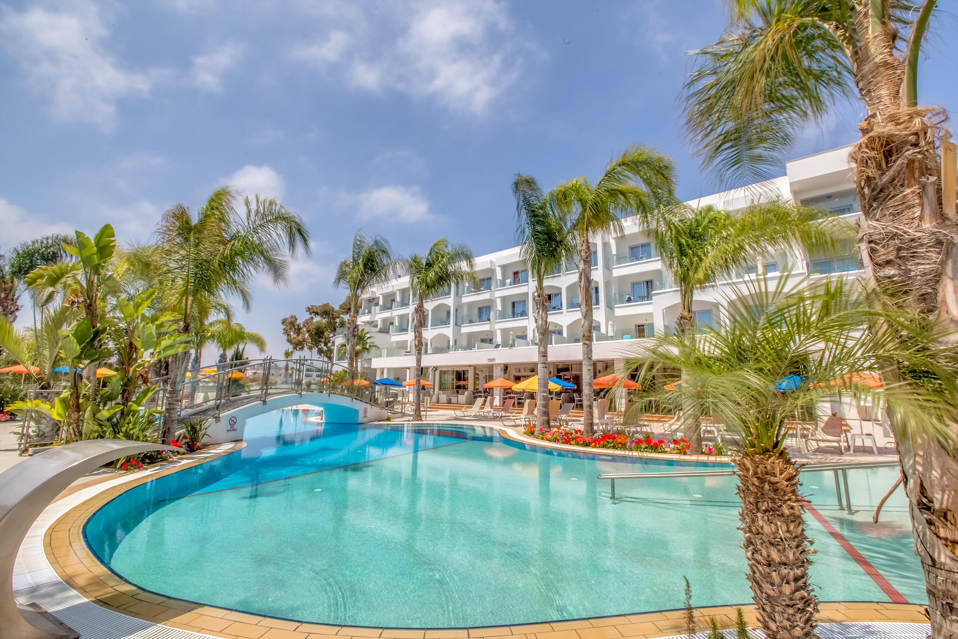 Anesis, Ayia Napa