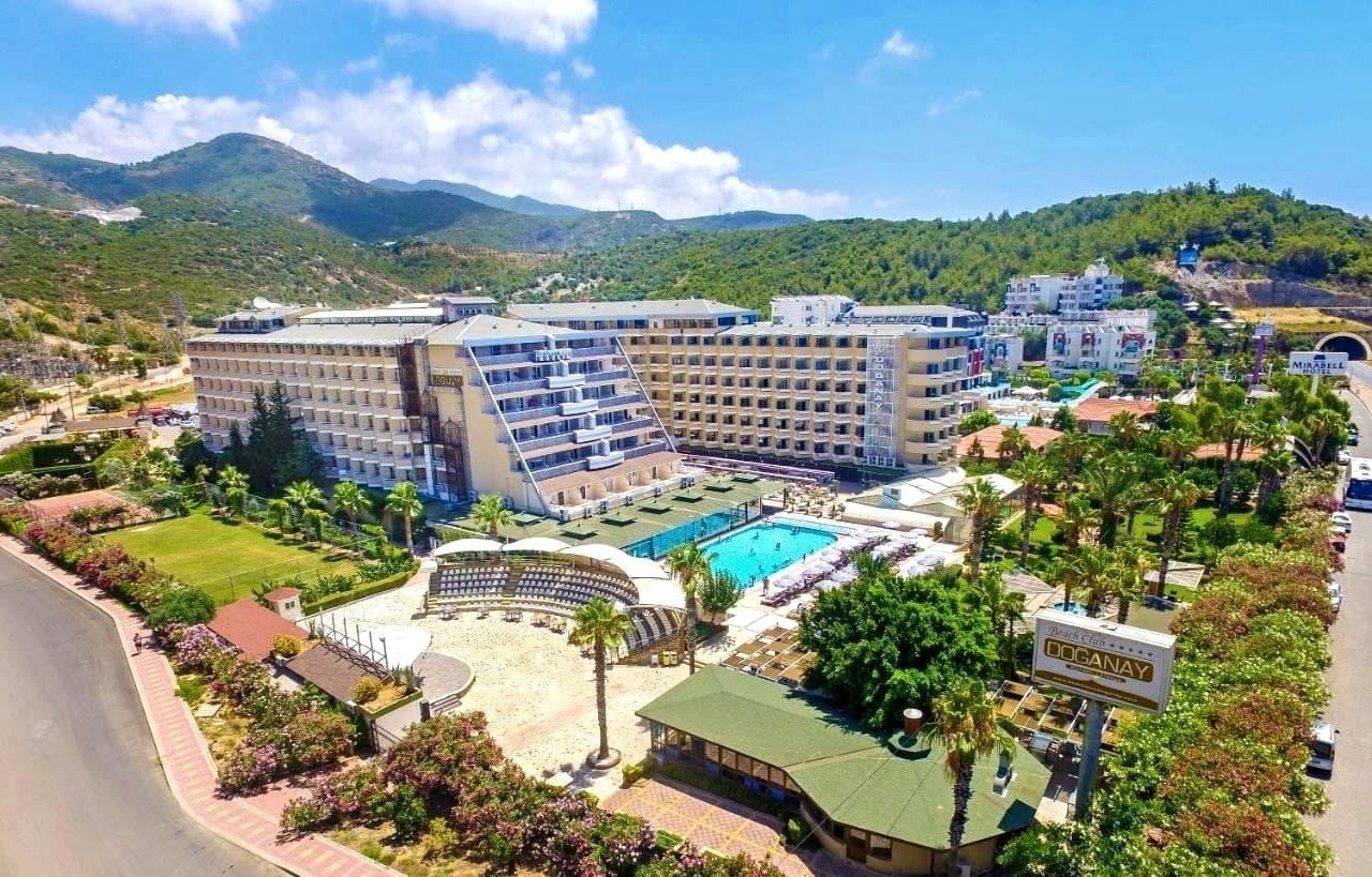 Doganay Beach Club, Konakli
