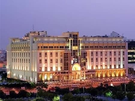 Hotel Movenpick Bur Dubai, Dubai