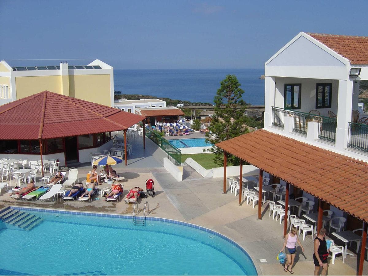 Camari Garden Hotel Apartments, Gerani CHQ