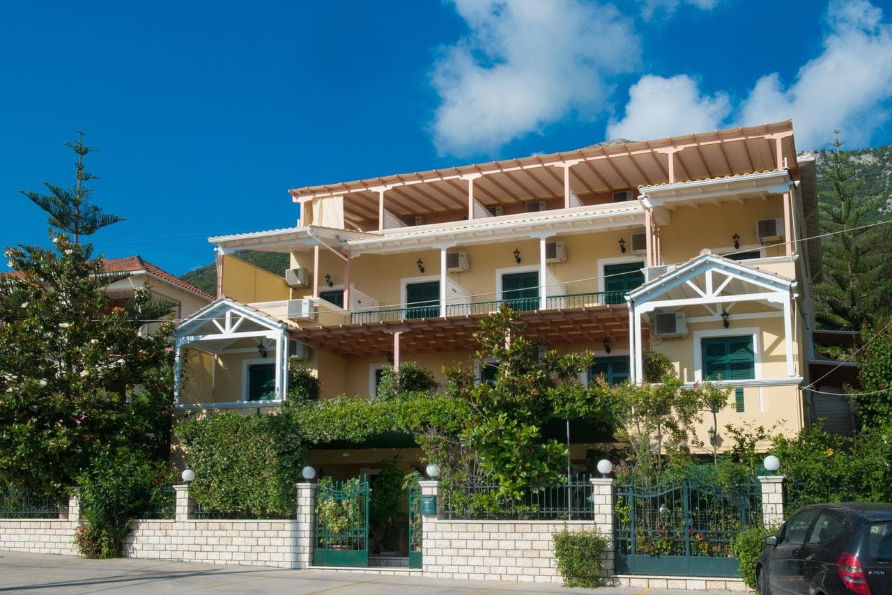 Sofia Hotel, Nikiana