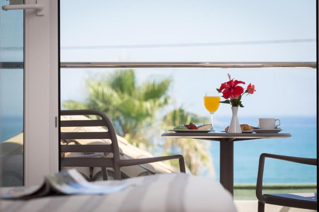 Acharavi Beach Hotel, Acharavi