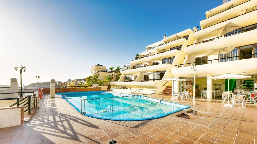 Apartamentos Roslara, Puerto Rico