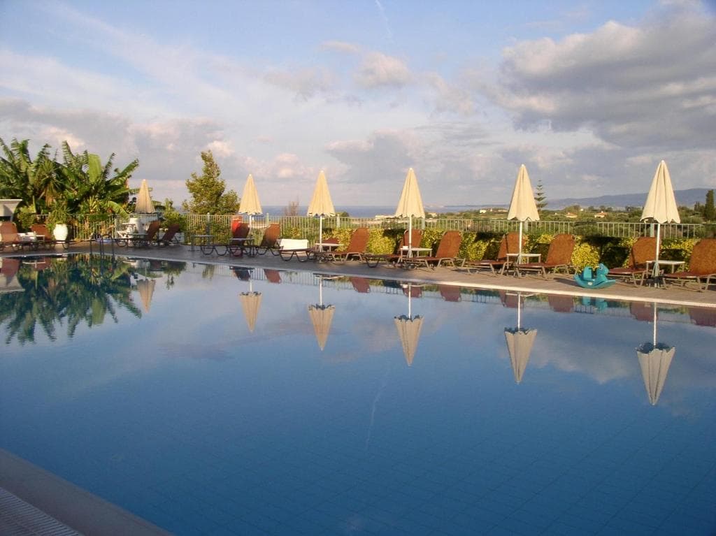 Astra Village Resort, Svoronata-Ammes