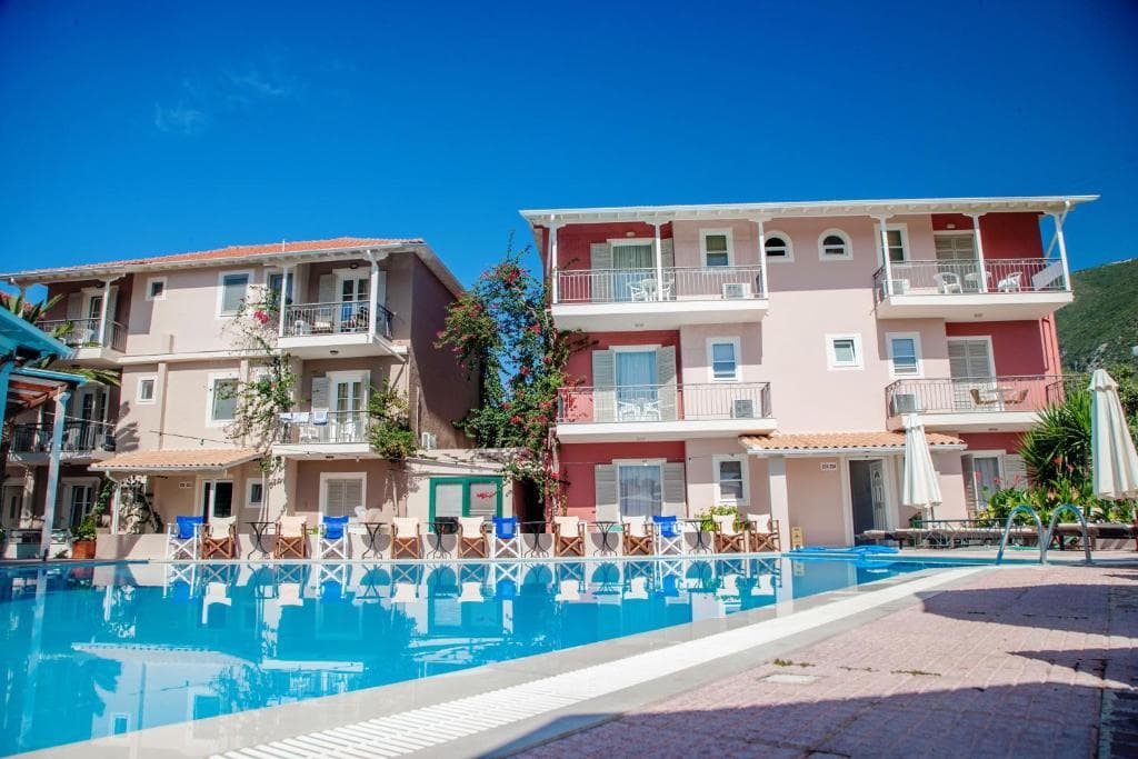 George Hotel, Nidri