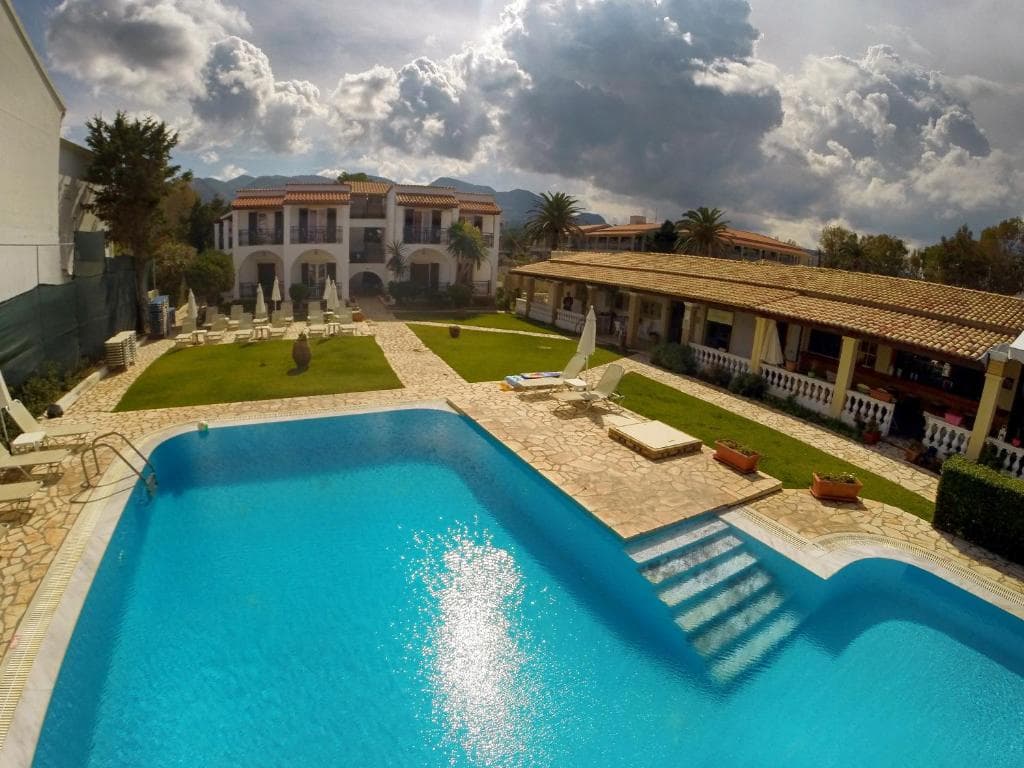 Filorian Hotel Apartments, Acharavi