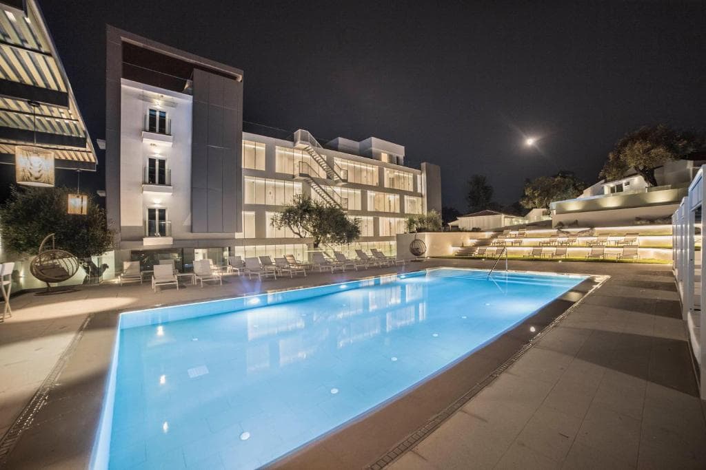 Ray Hotel Corfu, Perama