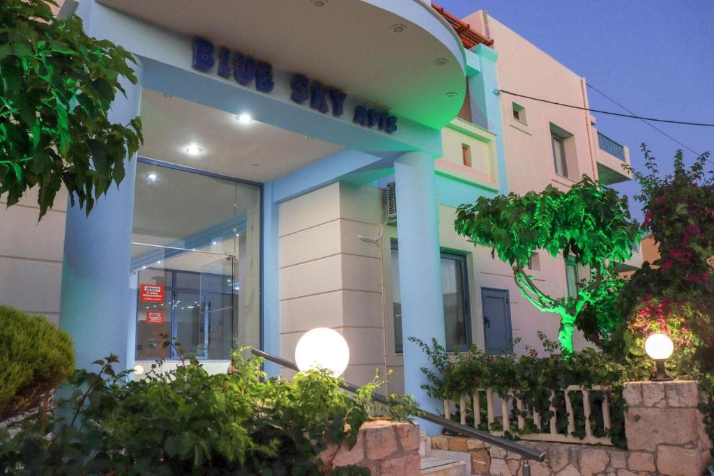 Blue Sky Hotel Apts, Gouves