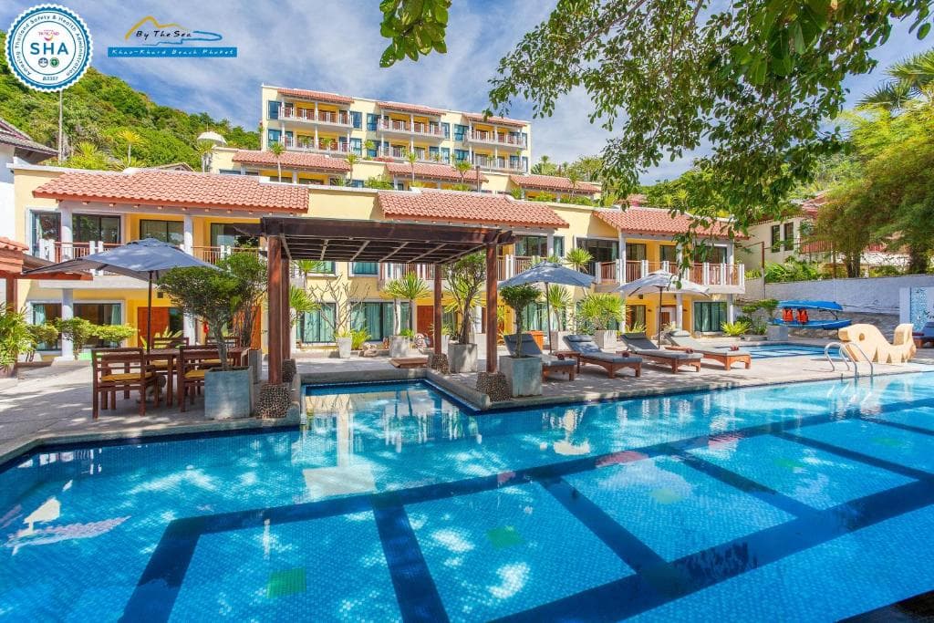 Hotel By The Sea, Panwa