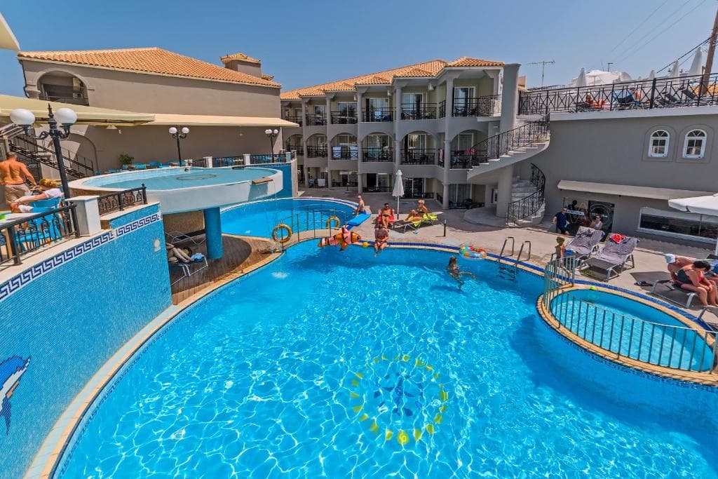 White Olive Premium Hotel Laganas, Laganas