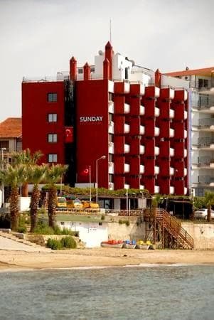 Hotel Sunday Beach, Kusadasi