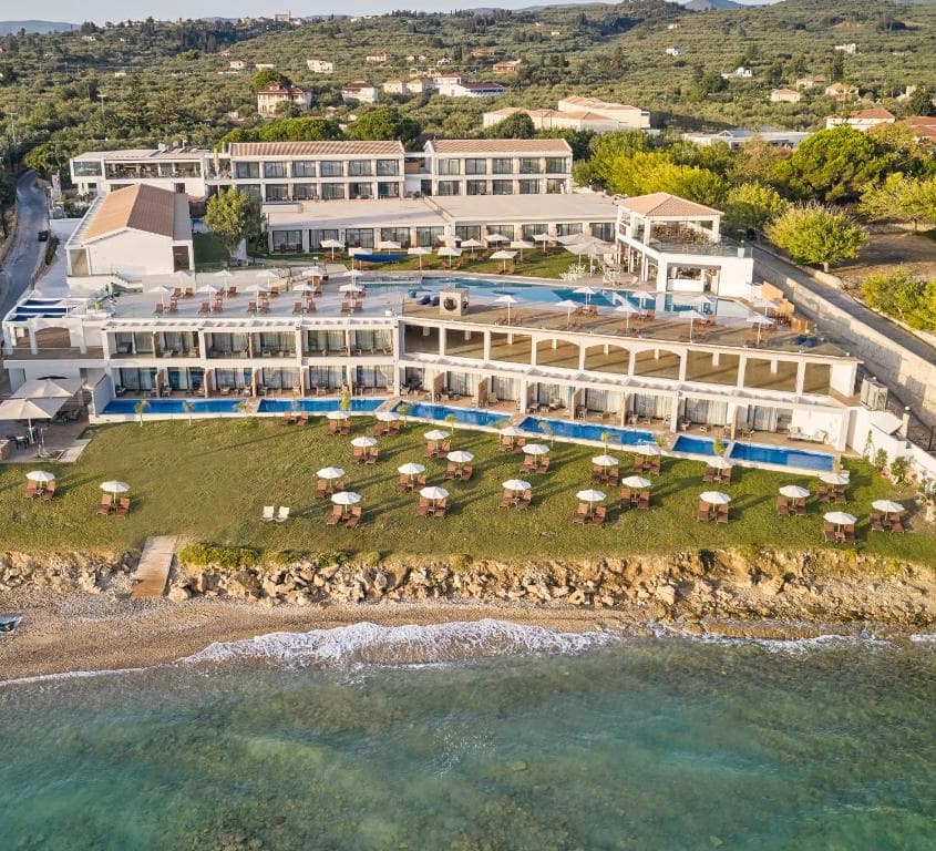 Cavo Orient Beach Hotel, Tragaki