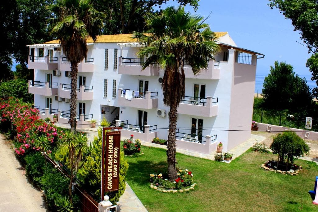 Cavos Beach House, Kavos