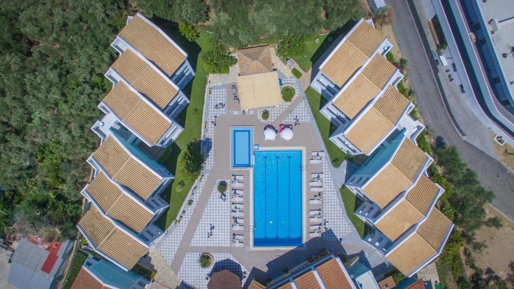 Maistrali Hotel, Tragaki