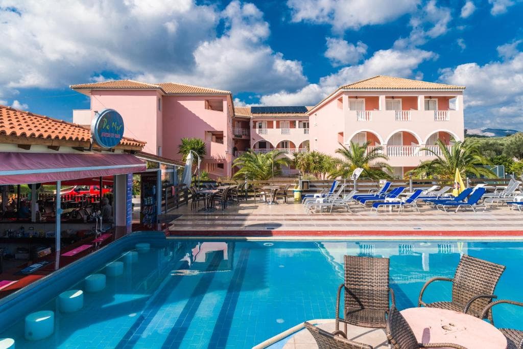 Savvas Hotel, Laganas