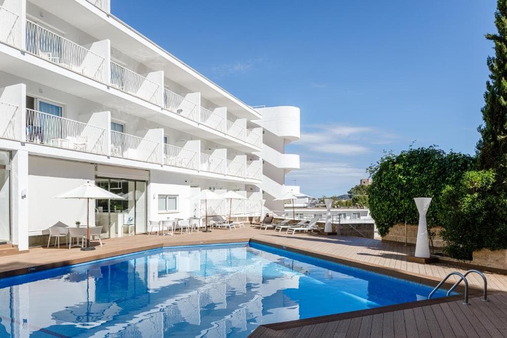 Tora Hotel, Paguera