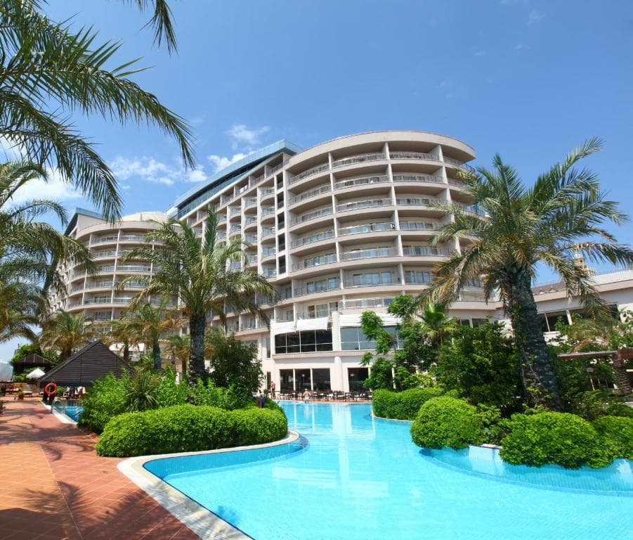 Liberty Hotels Lara, Lara-Kundu