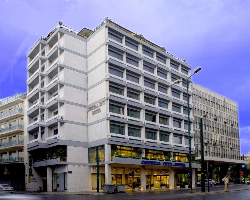 Hotel Crystal City, Atena
