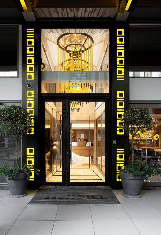 360Degrees Pop Art Hotel, Atena