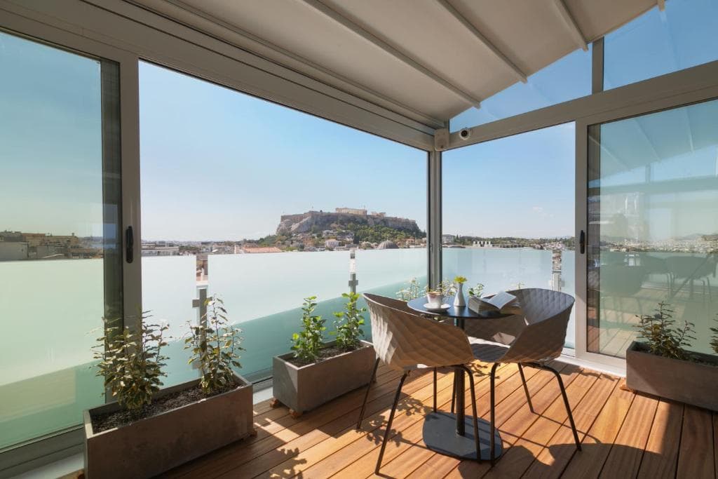 Athens Cypria Hotel, Atena