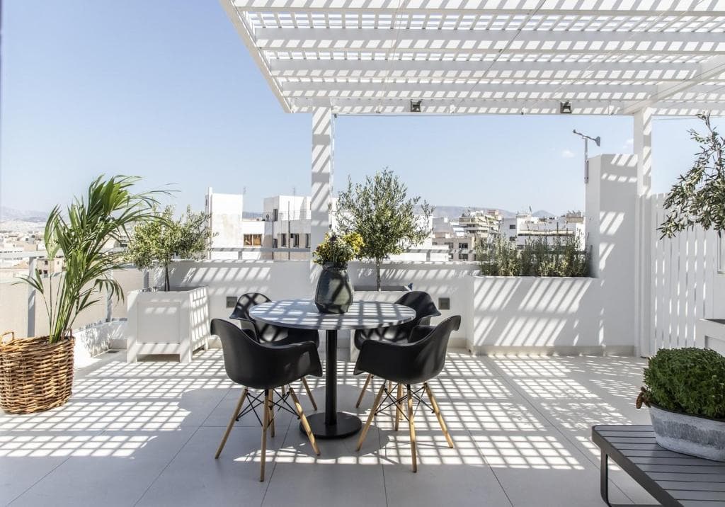 Gallery Suites & Residences, Pireu