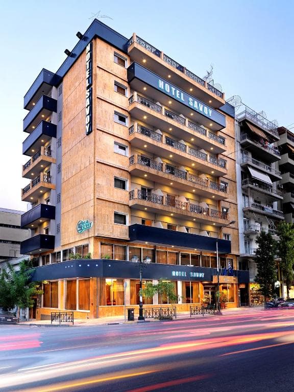 Savoy Hotel Piraeus, Pireu