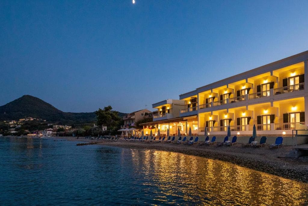 Rossis Hotel, Messonghi