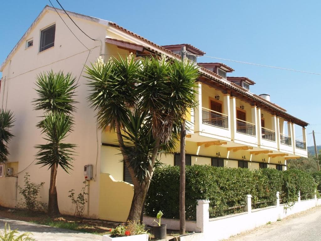 Sophie Studios, Roda