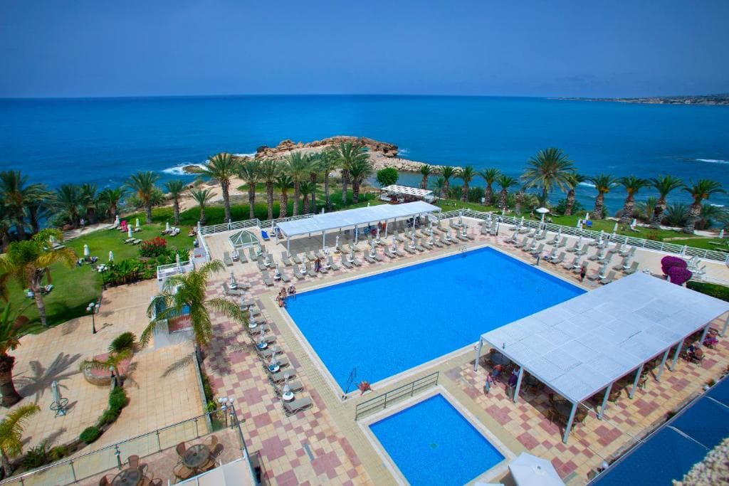 Queen's Bay Hotel, Paphos