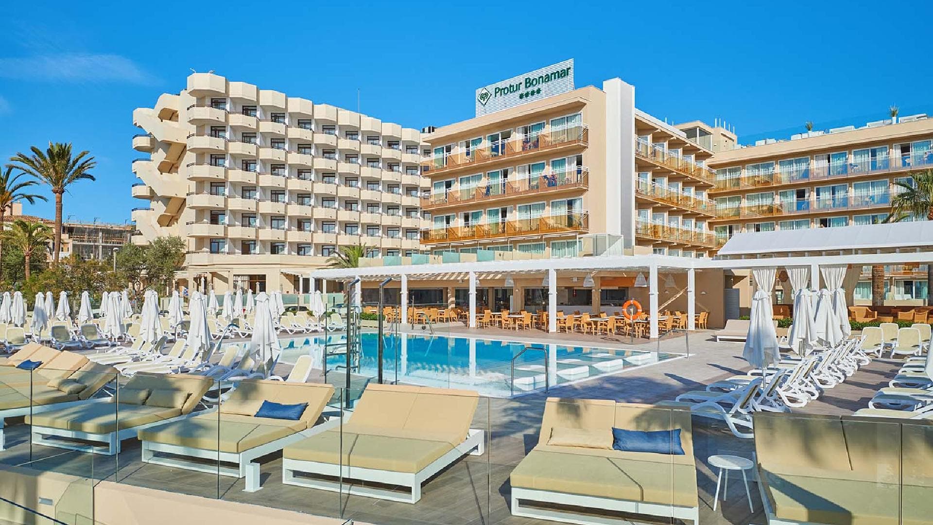 Protur Bonamar, Cala Bona