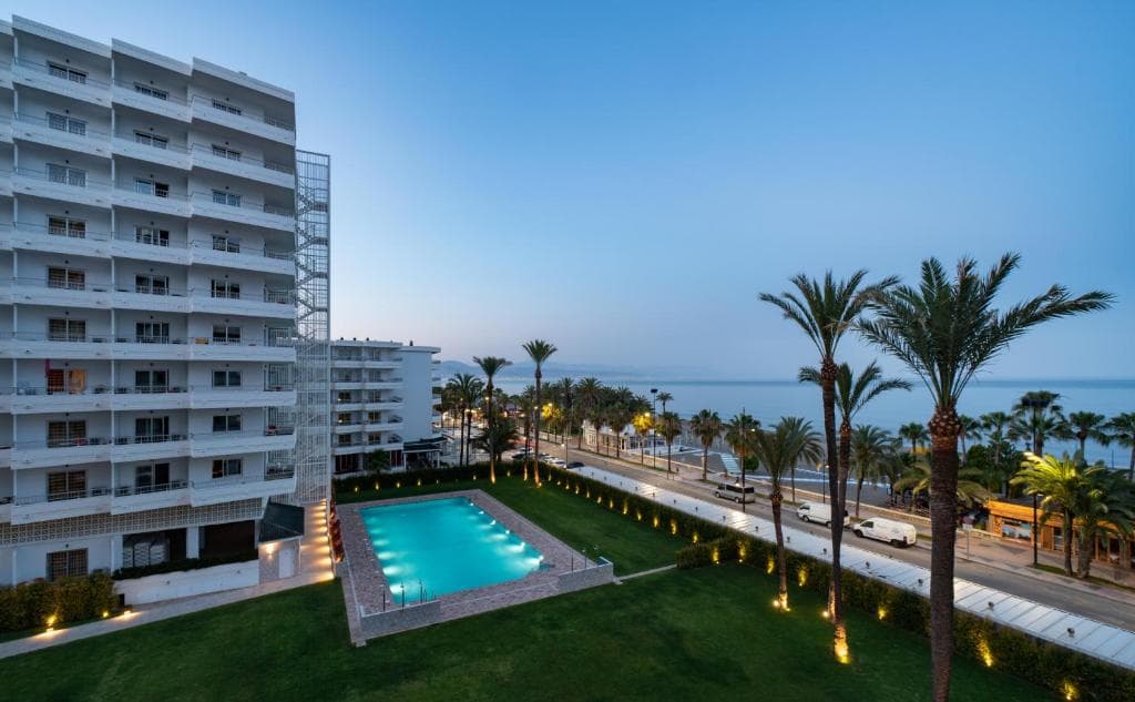 Hotel Apartamentos Bajondillo, Torremolinos