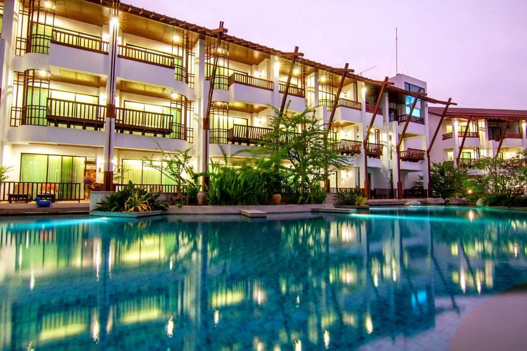 The Elements Krabi Resort, Klong Muang Beach