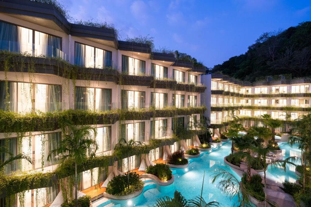 Panwaburi Beachfront Resort, Panwa