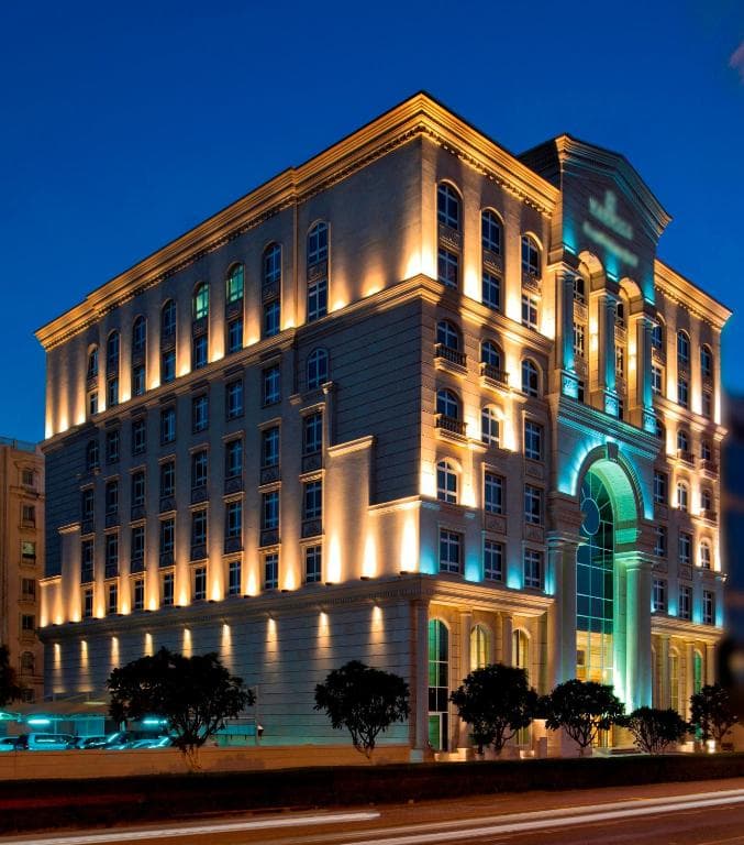 Warwick Doha, Doha