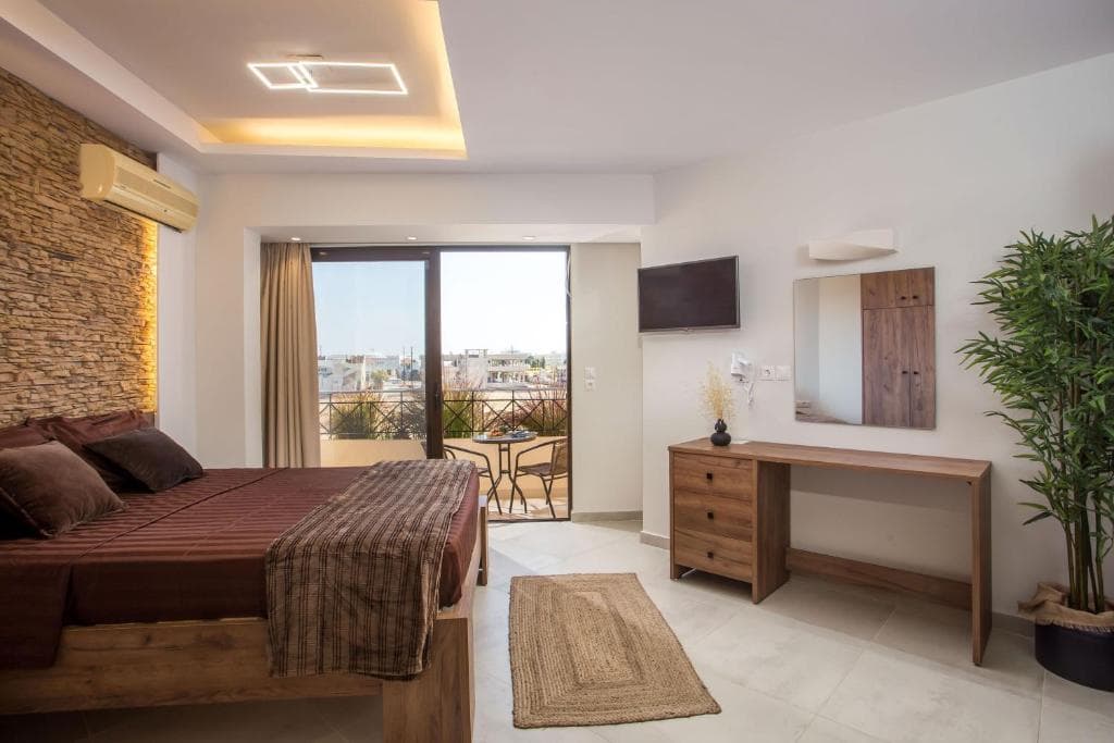 Casa Lyristis, Faliraki