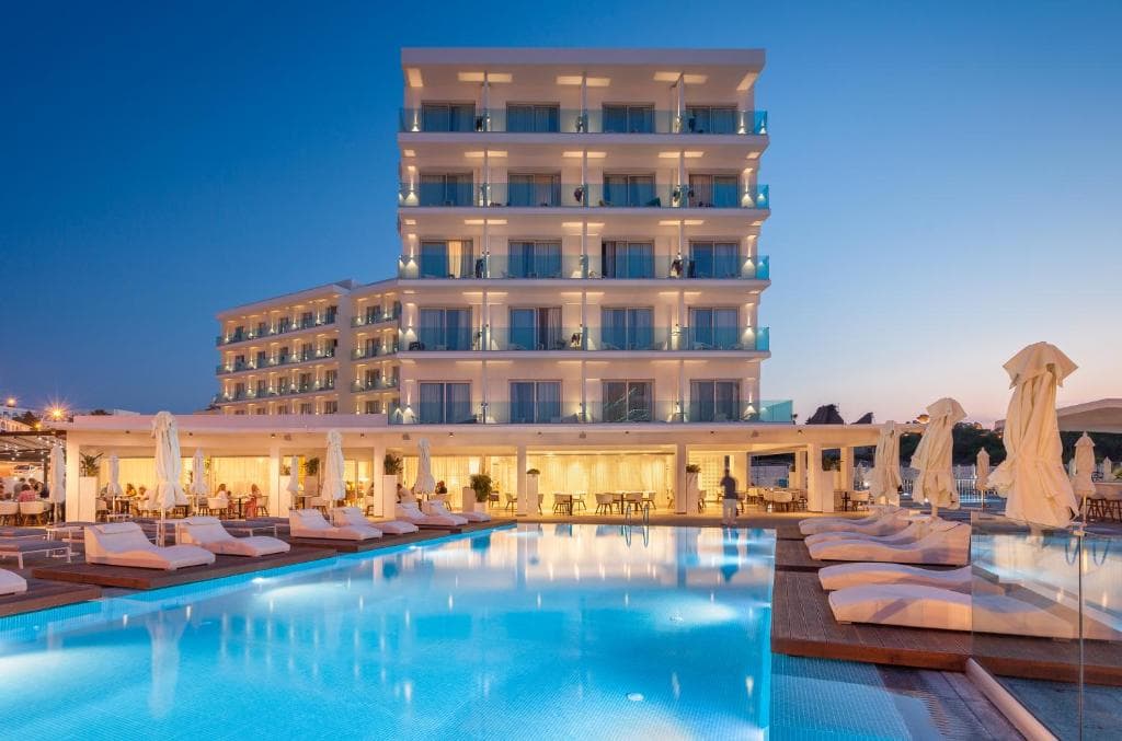 The Blue Ivy Hotel & Suites, Protaras