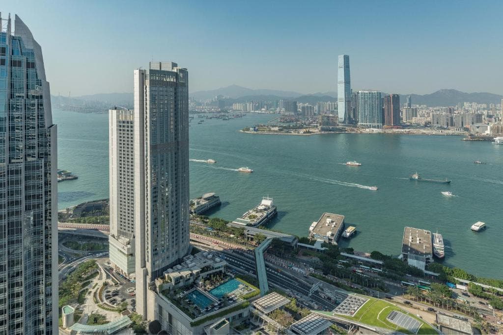 Four Seasons Hotel Hong Kong, Hong Kong