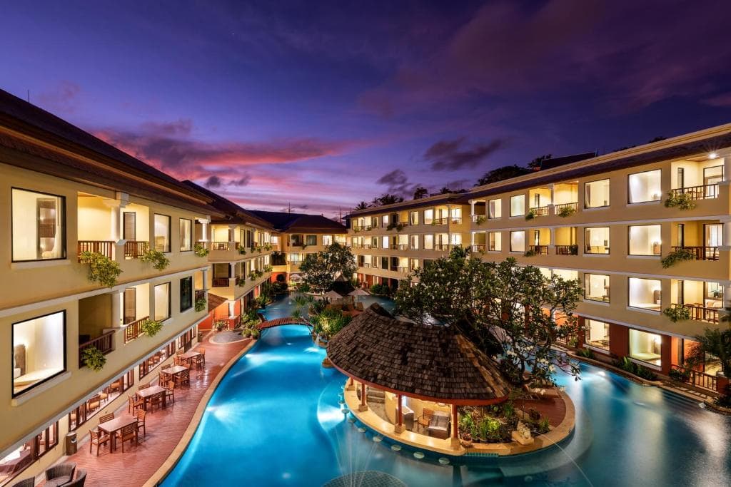 Patong Paragon Resort & Spa SHA Extra Plus, Patong