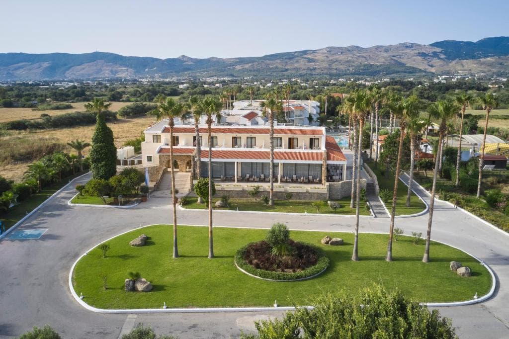 Hotel Atlantica Thalassa, Lambi