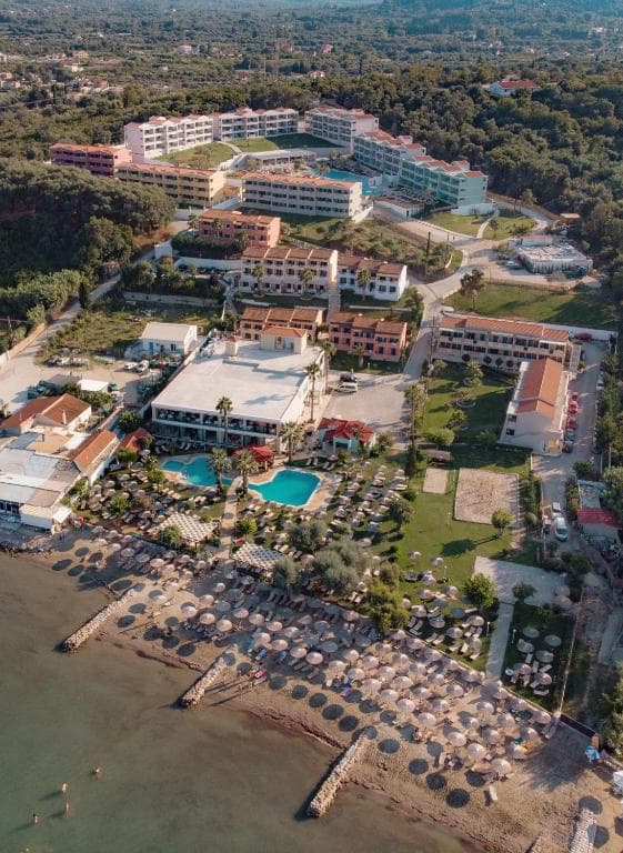 Robolla Beach Aparthotel, Roda
