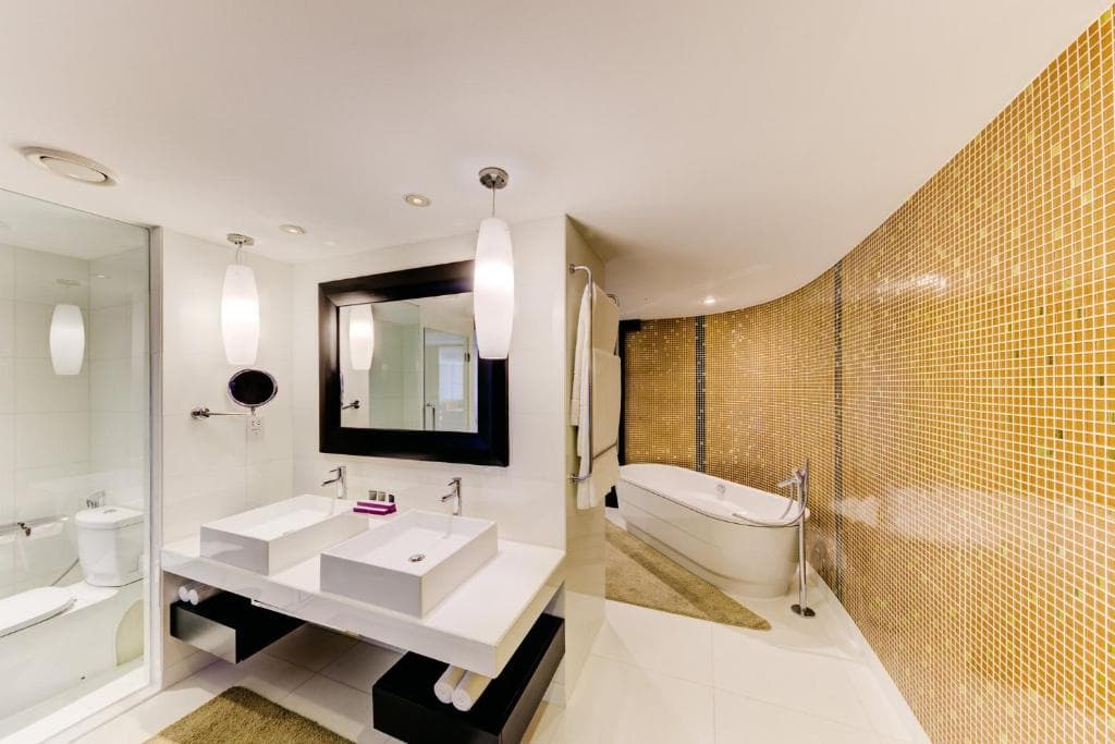Cinnamon Grand, Colombo