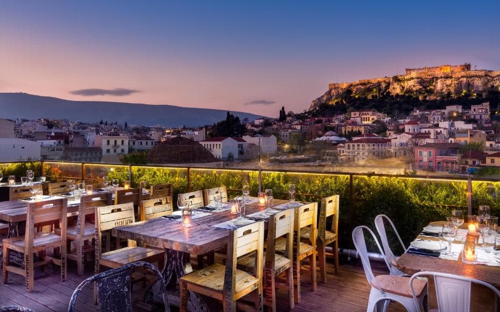 360 Degrees Hotel, Atena