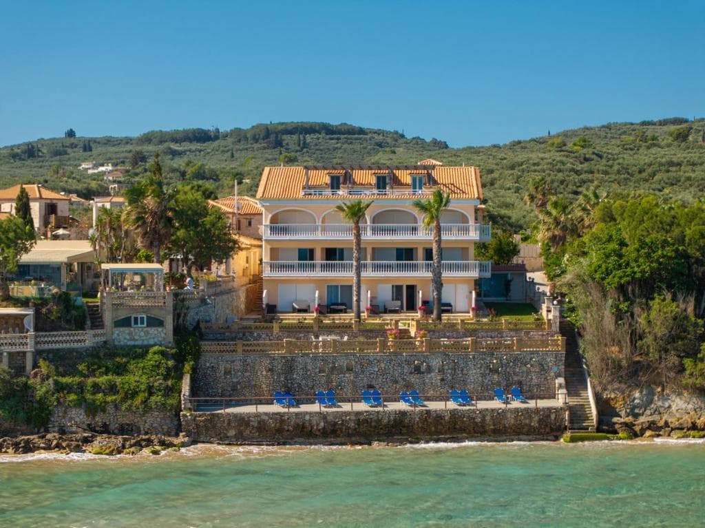 Hotel Playa Del Zante, Amoudi