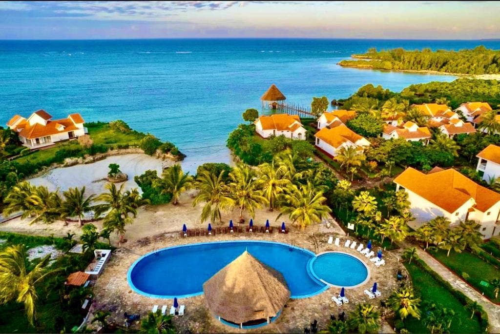 Azao Resort and Spa, Pongwe