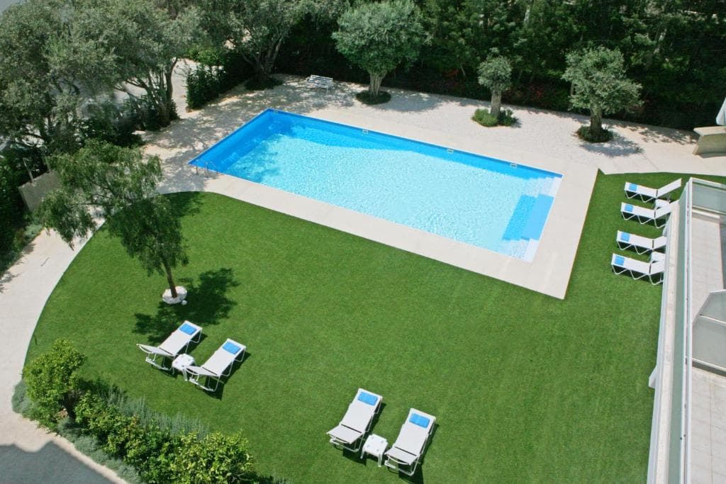Corina Suites and Apartments, Limassol