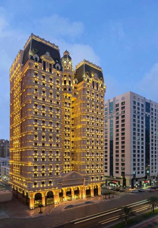 Royal Rose Abu Dhabi, a Curio Collection by Hilton Affiliated Hotel, Abu Dhabi