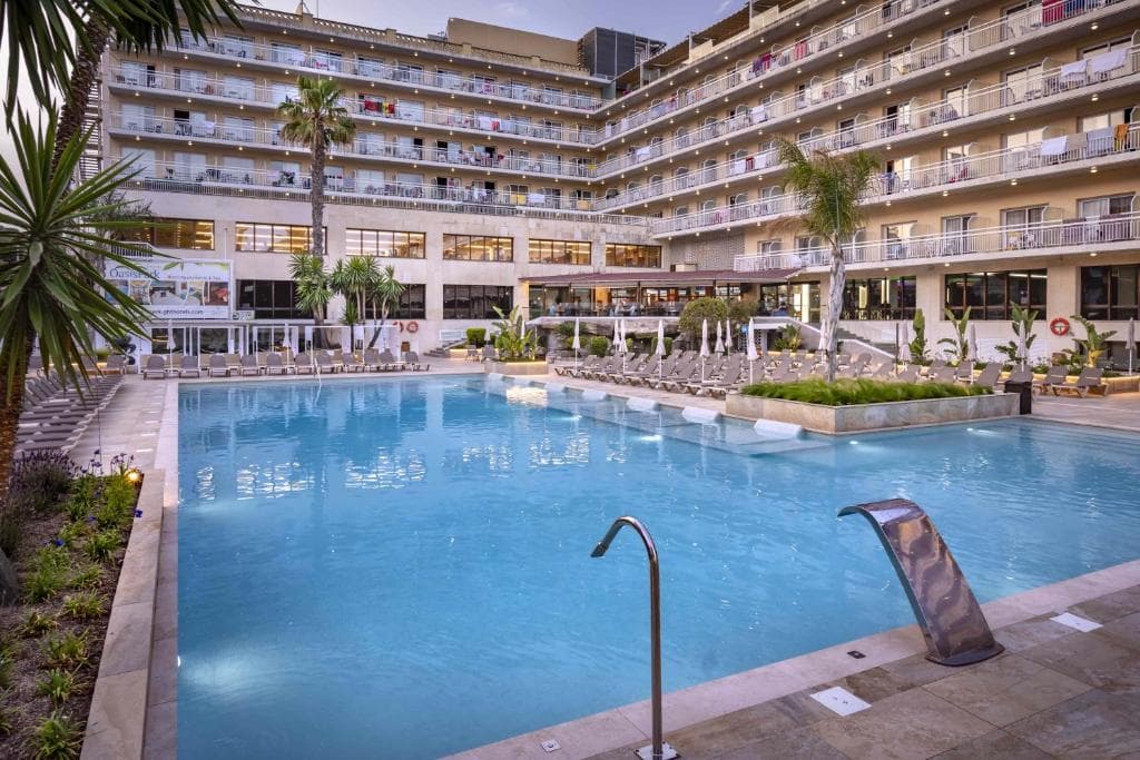 Hotel GHT Oasis Park & SPA, Lloret de Mar