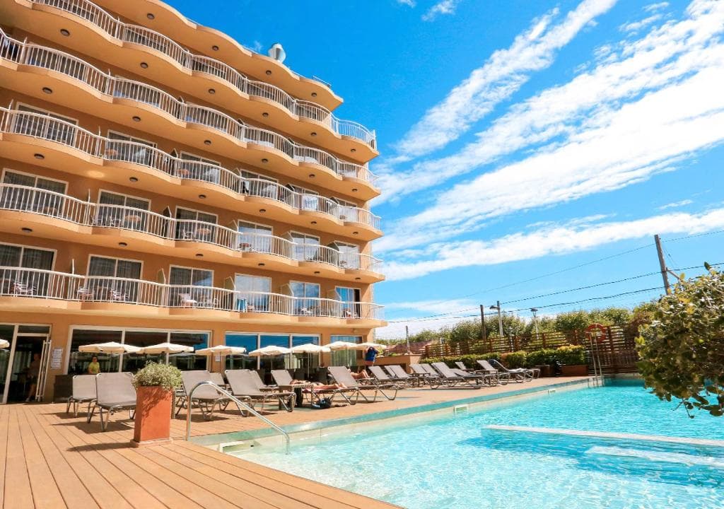 KAKTUS Hotel Volga - Adults Recommended, Calella